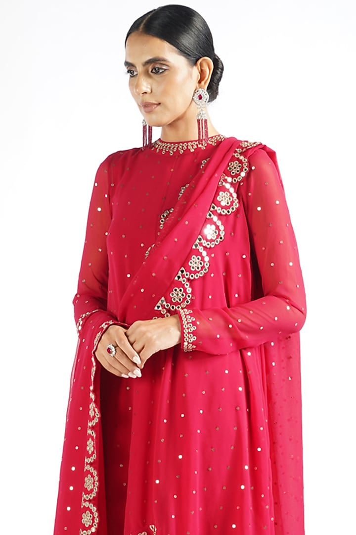 Crimson Red Mirror Embroidered Kurta Set by Vvani By Vani Vats at Pernia's Pop Up Shop