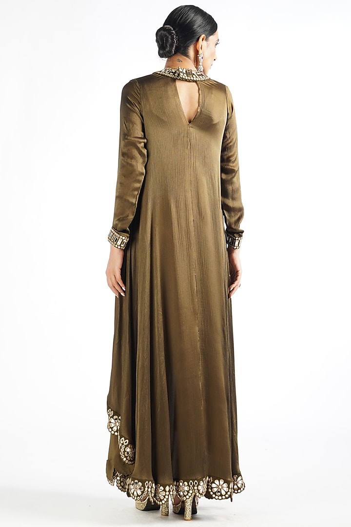Olive Green Mirror Embroidered Kurta Set by Vvani By Vani Vats at Pernia's Pop Up Shop