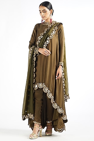 Olive Green Satin Chiffon Kurta Set by Vvani By Vani Vats