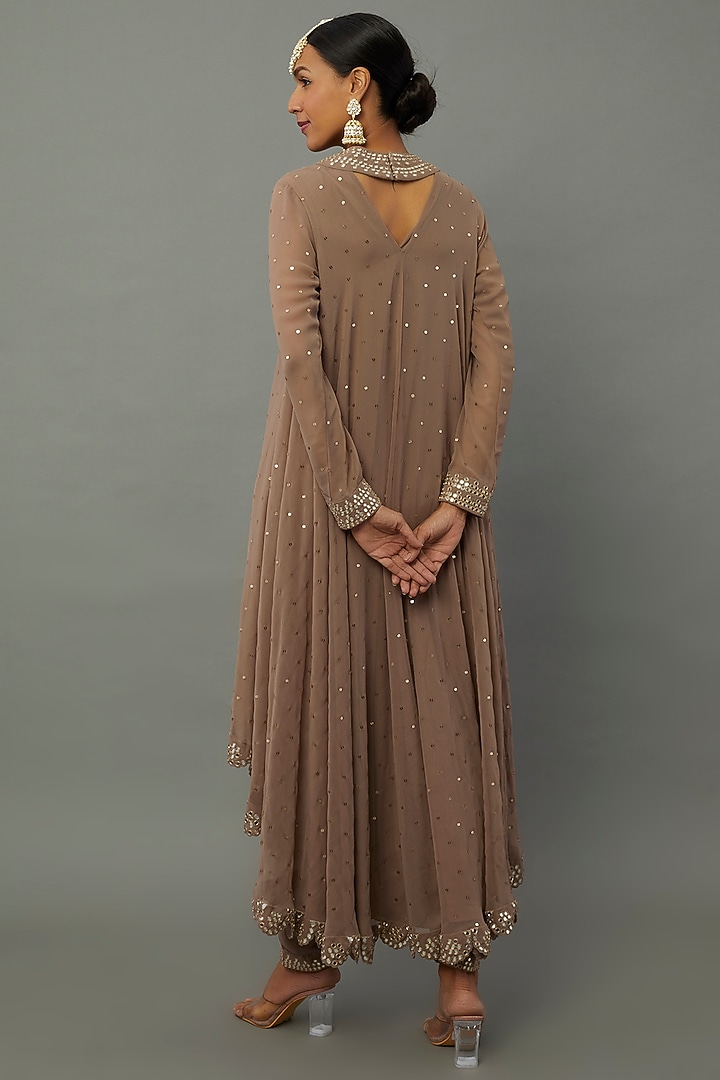 Light Brown Embroidered Kurta Set by Vvani by Vani Vats at Pernia's Pop Up Shop