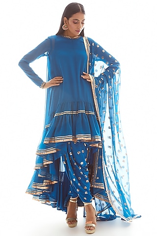 Peacock Blue Embroidered Kurta Set by Vvani by Vani Vats
