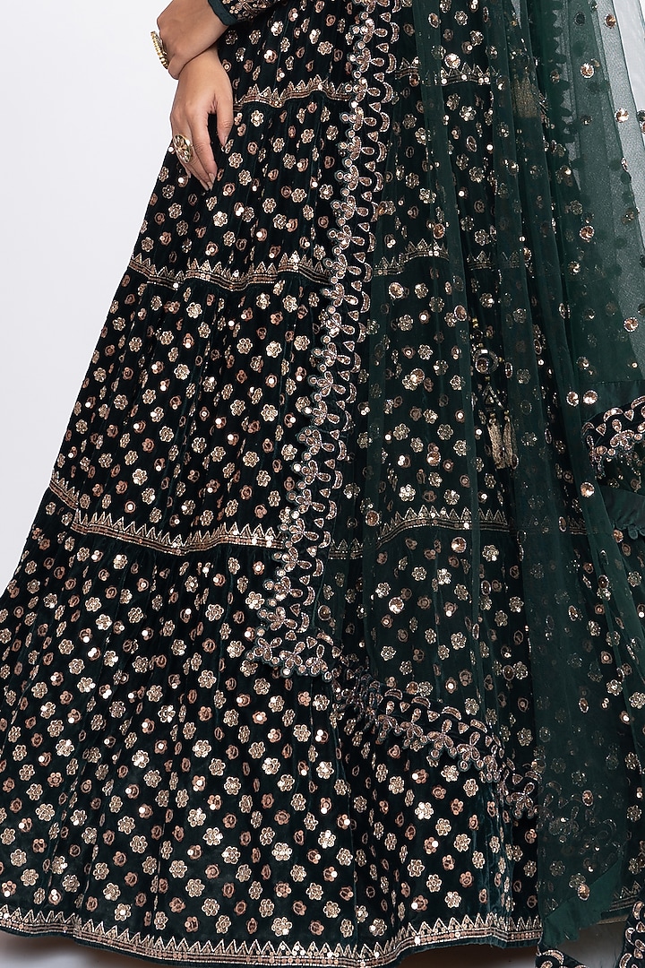 Bottle Green Velvet Hand Embroidered Bridal Lehenga Set by Vvani by Vani Vats at Pernia's Pop Up Shop