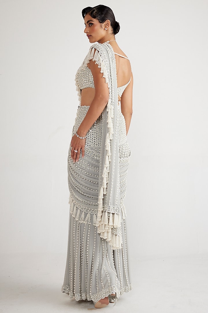 Powder Grey Georgette Pearl Hand Embroidered Reception Saree Set by Vvani By Vani Vats at Pernia's Pop Up Shop