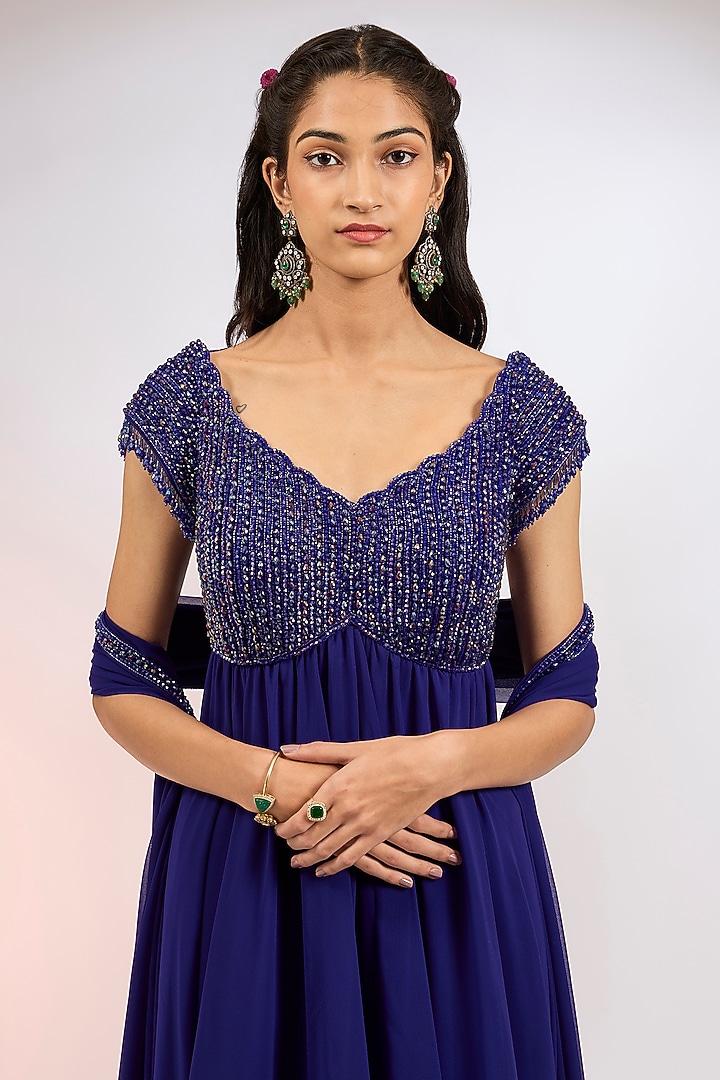 Blue Georgette Hand Embroidered Kurta Set by Vvani by Vani Vats at Pernia's Pop Up Shop