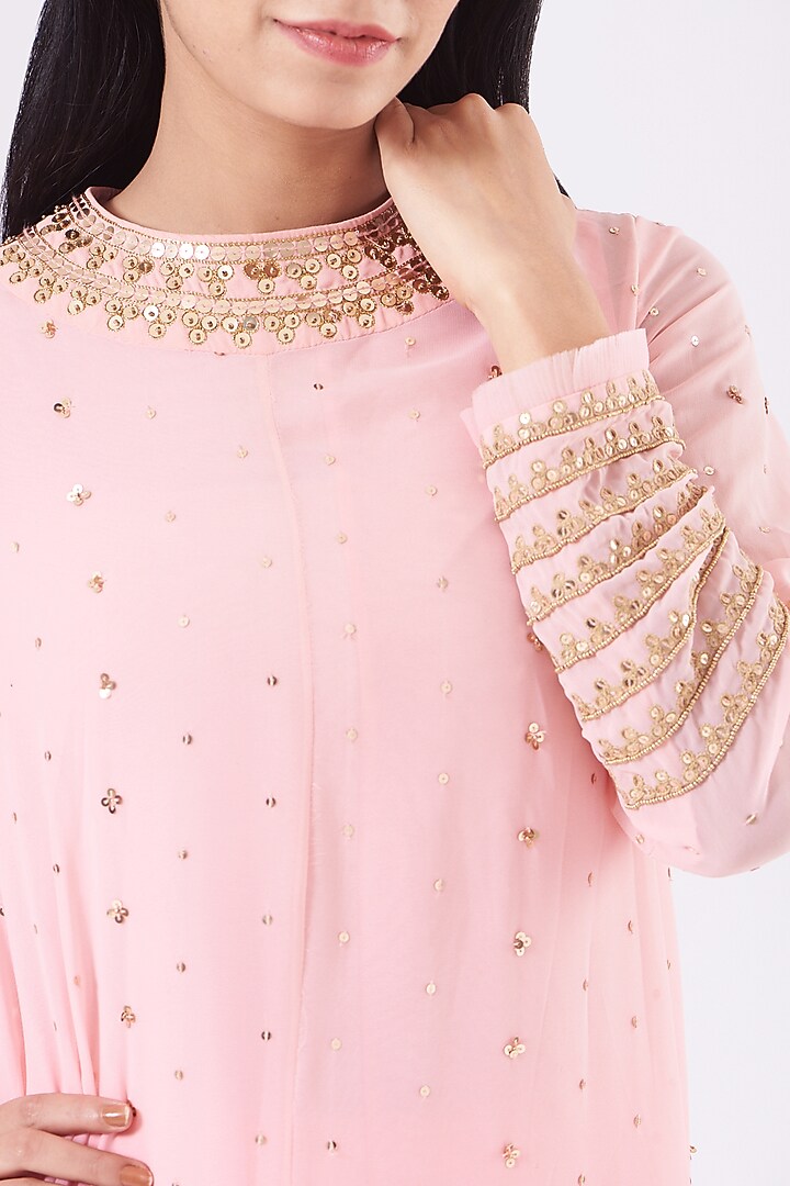 Peach Crepe Dhoti Set by Vvani by Vani Vats at Pernia's Pop Up Shop