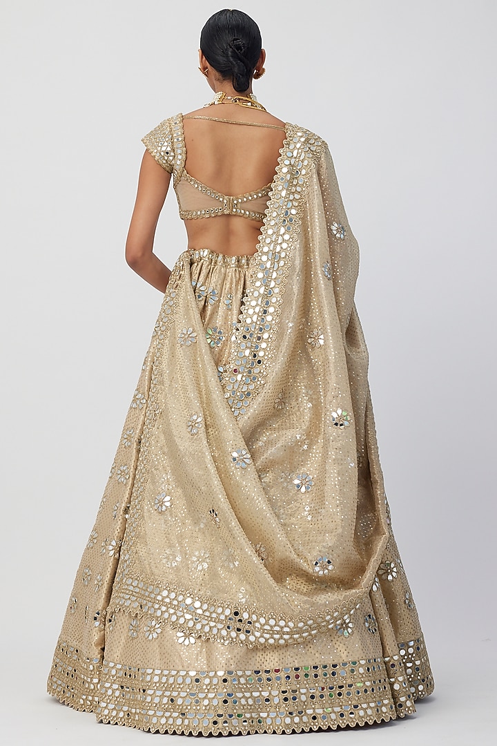 Golden Banarasi Shimmer Organza Bridal Lehenga Set by Vvani by Vani Vats at Pernia's Pop Up Shop