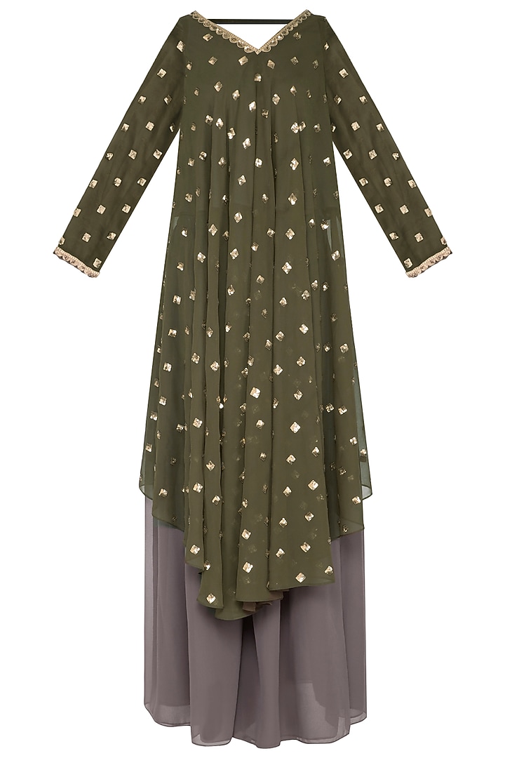 Olive green embroidered kurta set by Vvani by Vani Vats at Pernia's Pop Up Shop