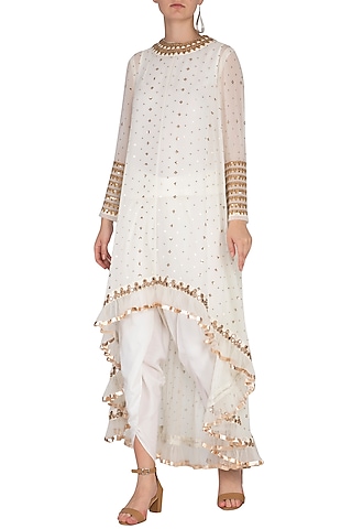 Off White Embroidered Dhoti Kurta Set With Inner by Vvani by Vani Vats