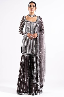 product-color-Black