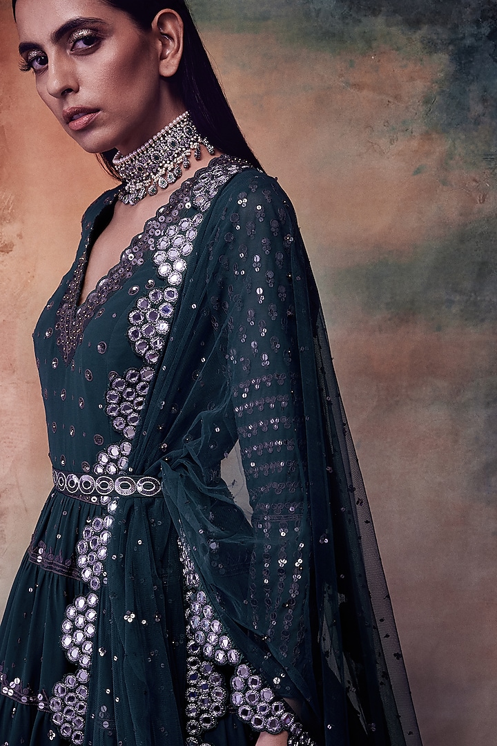 Emerald Green Wedding Anarkali With Dupatta by VVANI BY VANI VATS at Pernia's Pop Up Shop