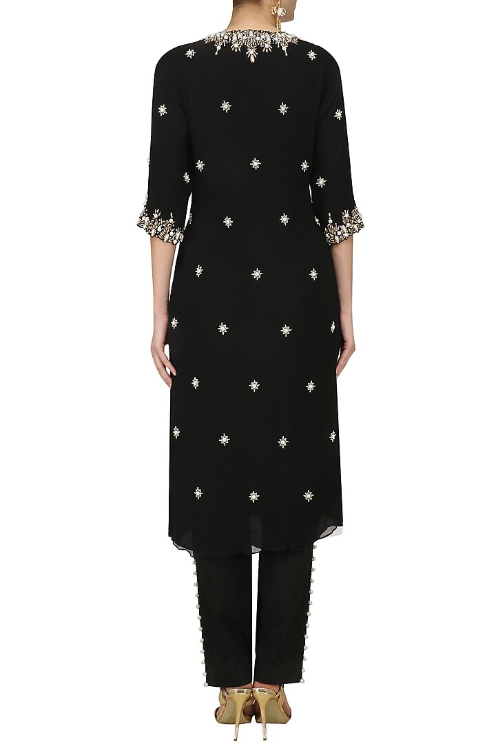 Black pearl embroidered kurta and pants set available only at Pernia's Pop Up Shop.