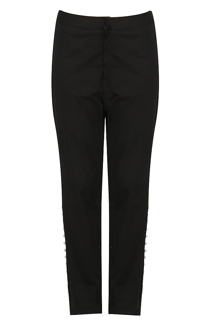 Black pearl embroidered kurta and pants set available only at Pernia's Pop Up Shop.