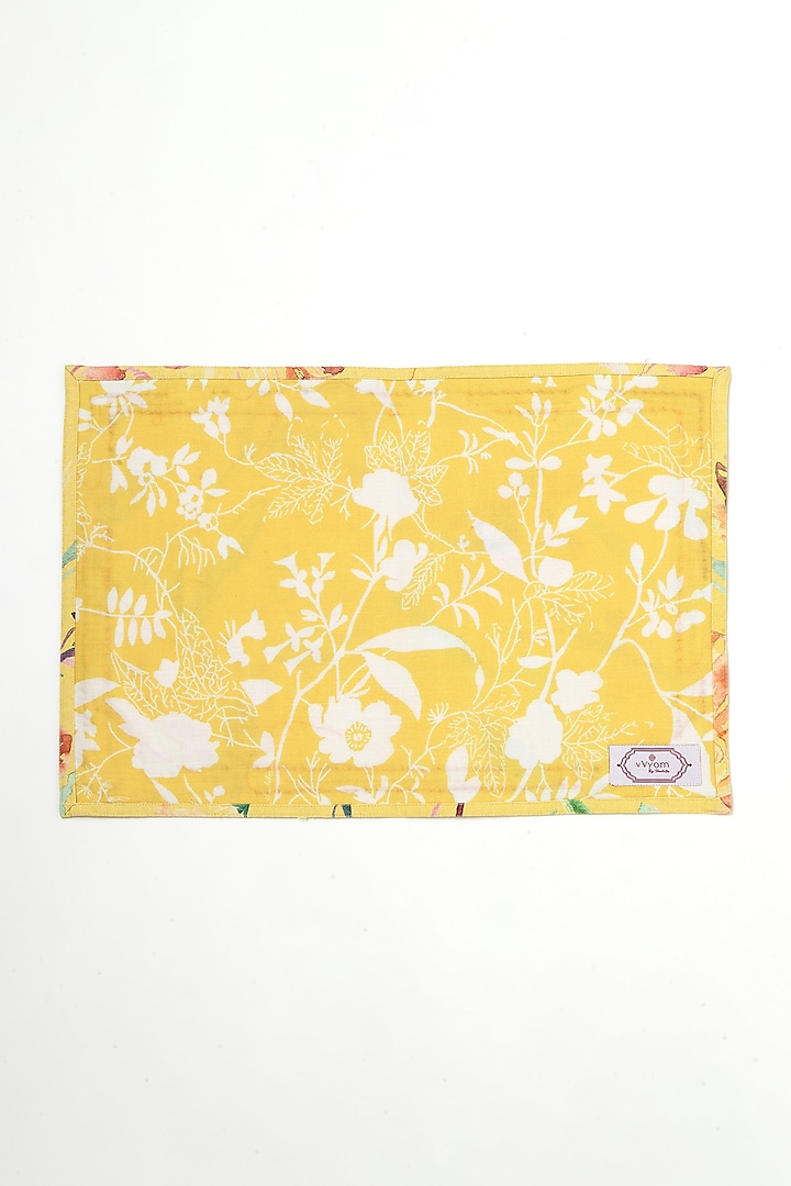 Yellow Cotton Table Mat (Set of 4) by Vvyom