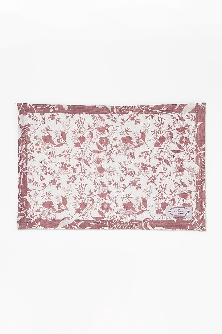Pink Cotton Table Mat (Set of 4) by Vvyom at Pernia's Pop Up Shop
