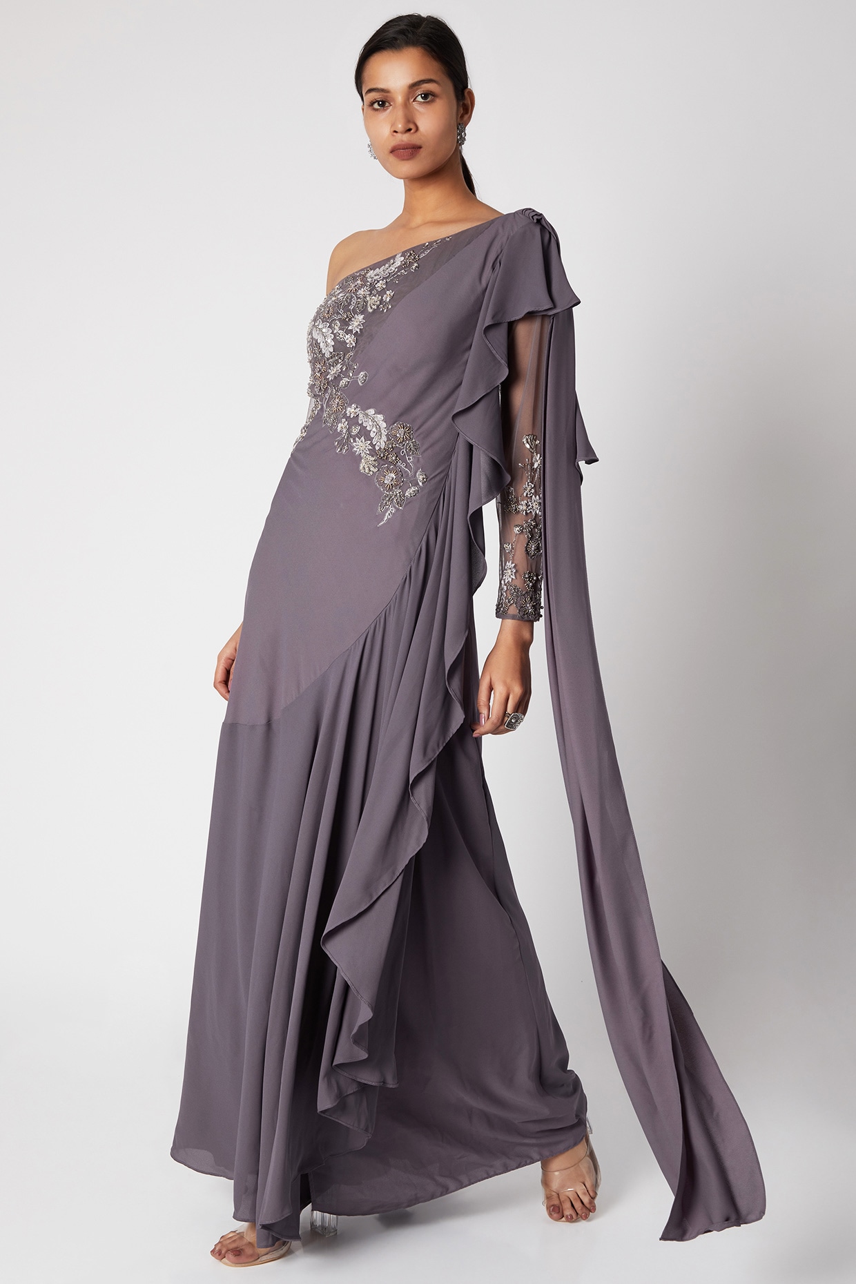 Kavya Style Plus +91-8758538270: Tinka 26 Kalpveli Sarees | One piece gown,  Lace saree, Silk saree banarasi