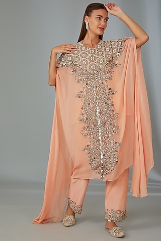 Peach Georgette Thread Hand Embroidered Kaftan Set by Vyasa By Urvi