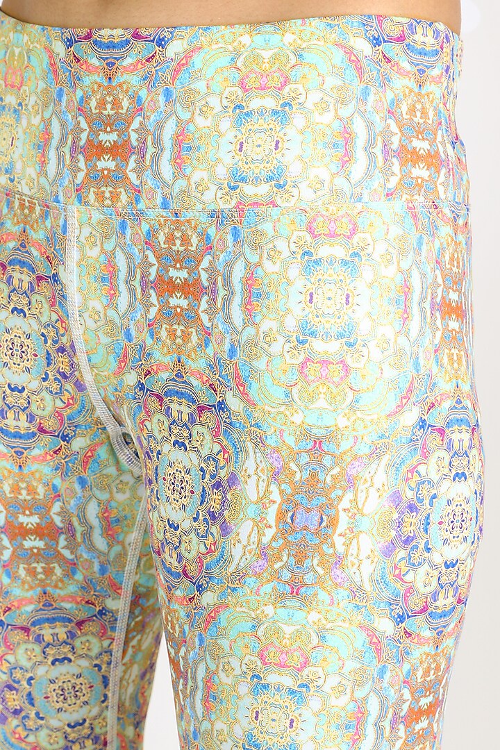 White Printed Capri Pants by Mira Rae at Pernia's Pop Up Shop