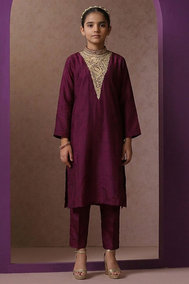 Wine Silk Kashmiri Tilla Embroidered Kurta Set For Girls by Wazir C Kids at Pernia's Pop Up Shop