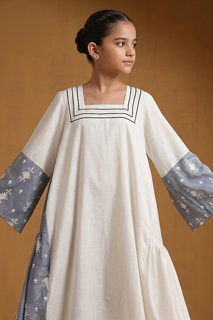 Off-White & Blue Linen Aari Embroidered Dress For Girls by Wazir C Kids at Pernia's Pop Up Shop