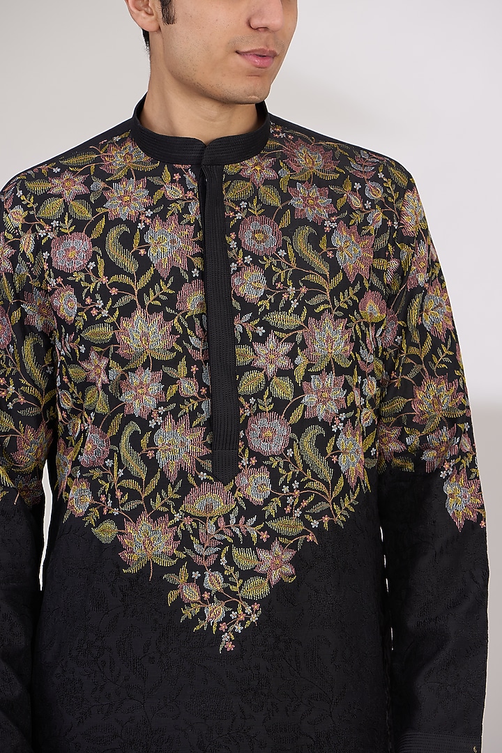 Charcoal Black Chanderi Handloom Resham Embroidered Kurta Set by Wabi Sabi Men at Pernia's Pop Up Shop