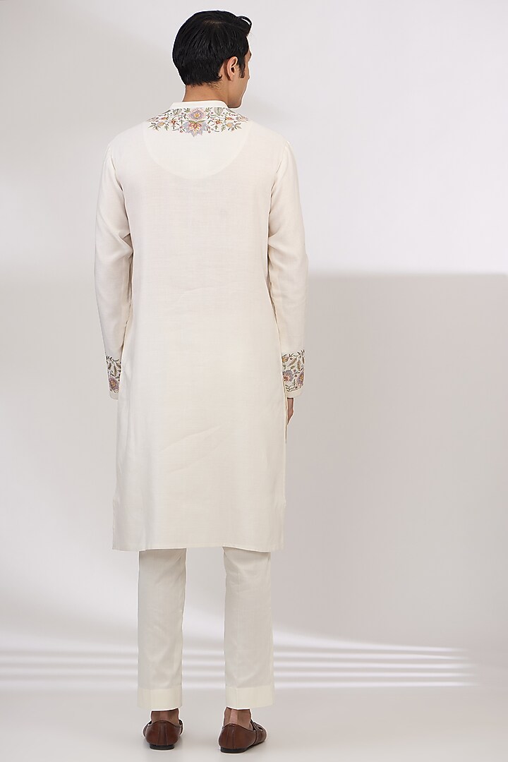 Ivory Chanderi Handloom Resham Embroidered Kurta Set by Wabi Sabi Men at Pernia's Pop Up Shop