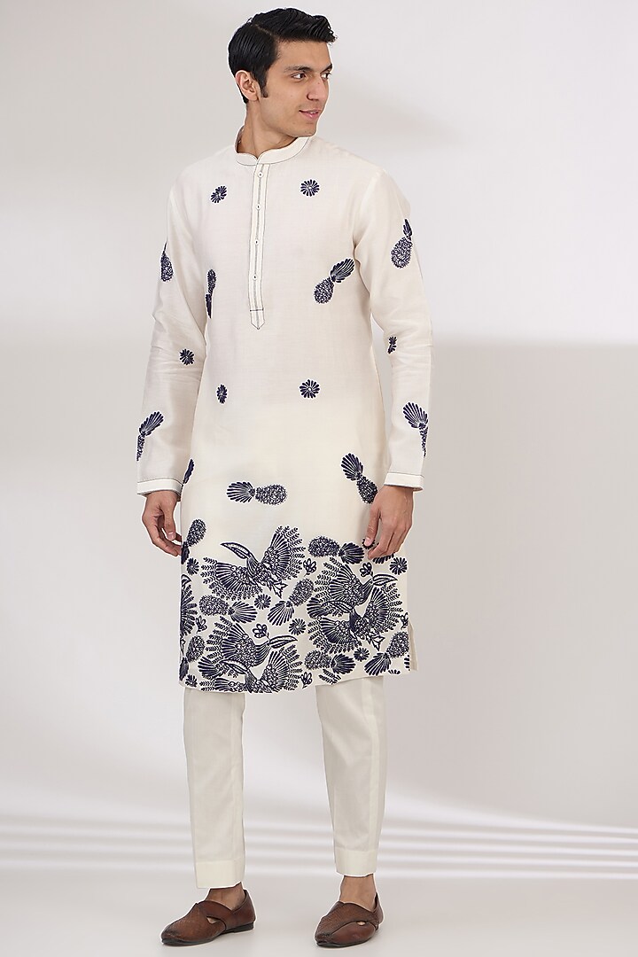Ivory Chanderi Handloom Resham Embroidered Kurta Set by Wabi Sabi Men at Pernia's Pop Up Shop
