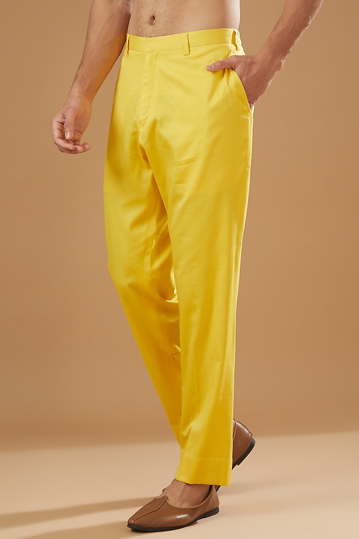 Yellow Chanderi Handloom Sequin Embroidered Kurta Set by Wabi Sabi Men at Pernia's Pop Up Shop