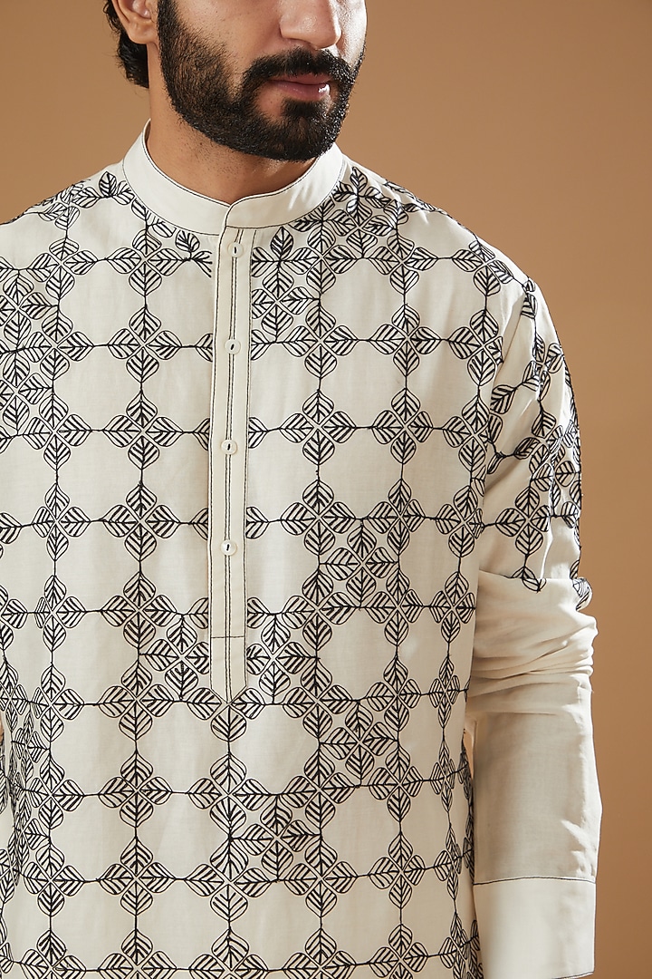 Ivory Chanderi Handloom Hand Embroidered Kurta Set by Wabi Sabi Men at Pernia's Pop Up Shop