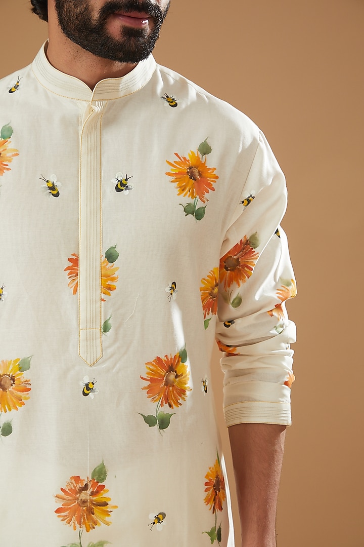 Ivory Chanderi Handloom Hand Painted Kurta Set by Wabi Sabi Men at Pernia's Pop Up Shop
