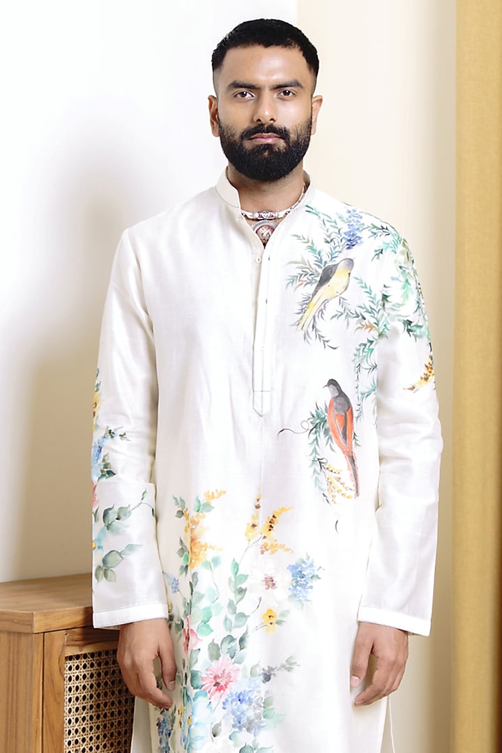 Ivory Chanderi Hand Painted Kurta Set by Wabi Sabi Men at Pernia's Pop Up Shop