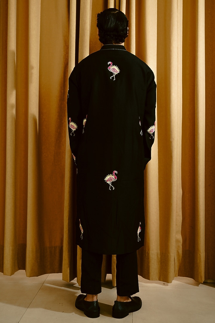 Black Chanderi Aari Embroidered Kurta Set by Wabi Sabi Men at Pernia's Pop Up Shop