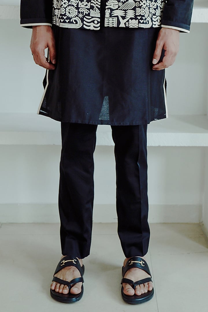Black Chanderi Resham Embroidered Bundi Jacket Set by Wabi Sabi Men at Pernia's Pop Up Shop