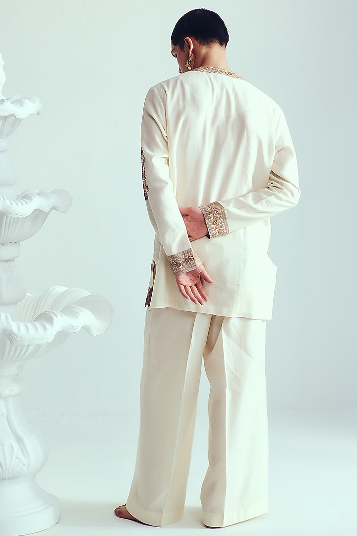 Ivory Chanderi Resham Embroidered Handloom Kurta by Wabi Sabi Men at Pernia's Pop Up Shop
