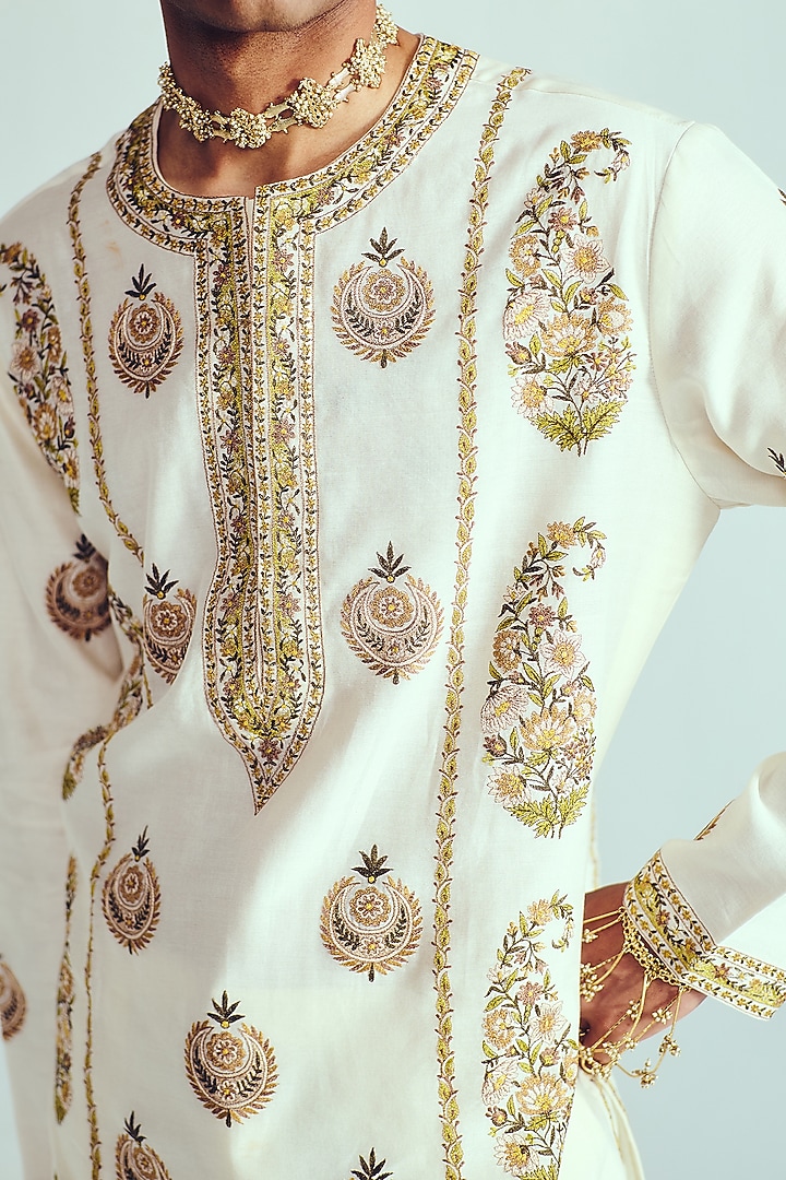 Ivory Chanderi Resham Embroidered Handloom Kurta by Wabi Sabi Men at Pernia's Pop Up Shop