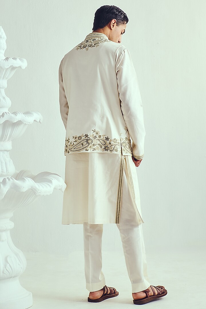 Ivory Chanderi Hand Embroidered Handloom Bundi Jacket Set by Wabi Sabi Men at Pernia's Pop Up Shop