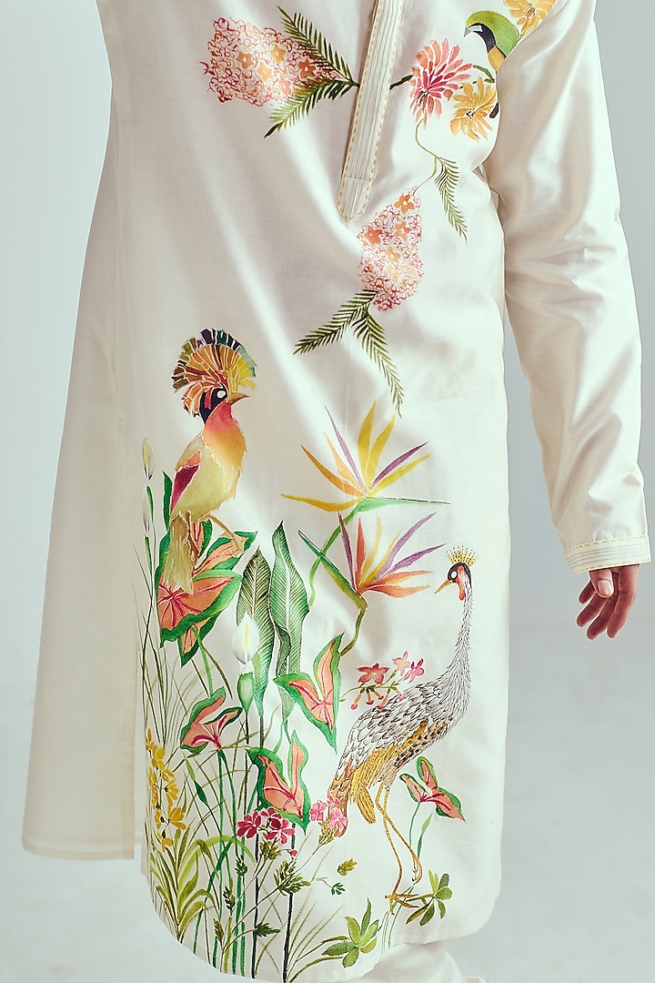 Ivory Chanderi Handpainted Handloom Kurta Set by Wabi Sabi Men at Pernia's Pop Up Shop
