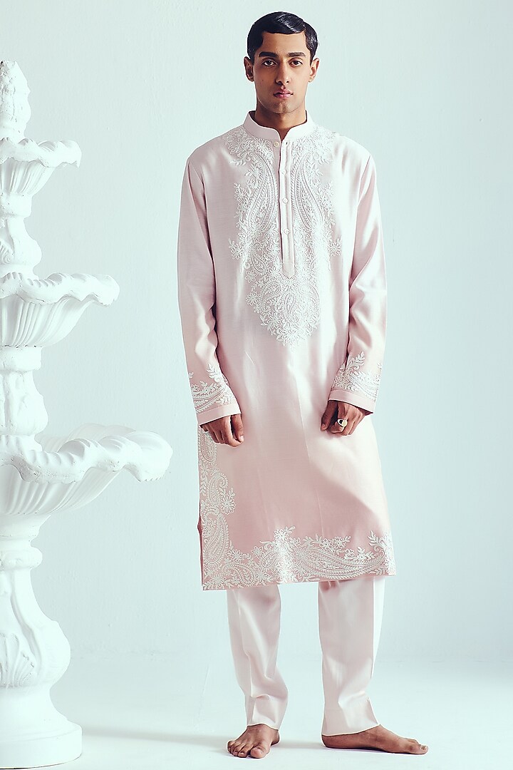 Powder Pink Chanderi Dori Embroidered Handloom Kurta Set by Wabi Sabi Men at Pernia's Pop Up Shop