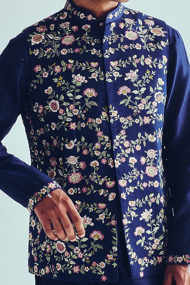 Indigo Chanderi Resham Embroidered Handloom Bundi Jacket Set by Wabi Sabi Men at Pernia's Pop Up Shop