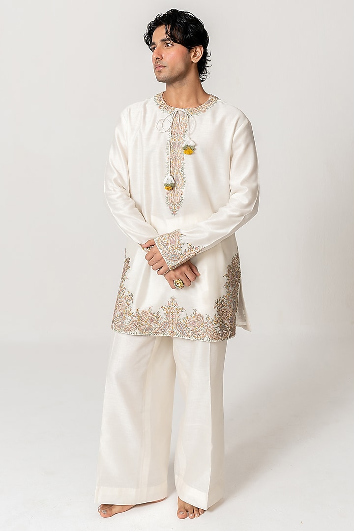 Ivory Chanderi Handloom Resham Embroidered Kurta Set by Wabi Sabi Men at Pernia's Pop Up Shop