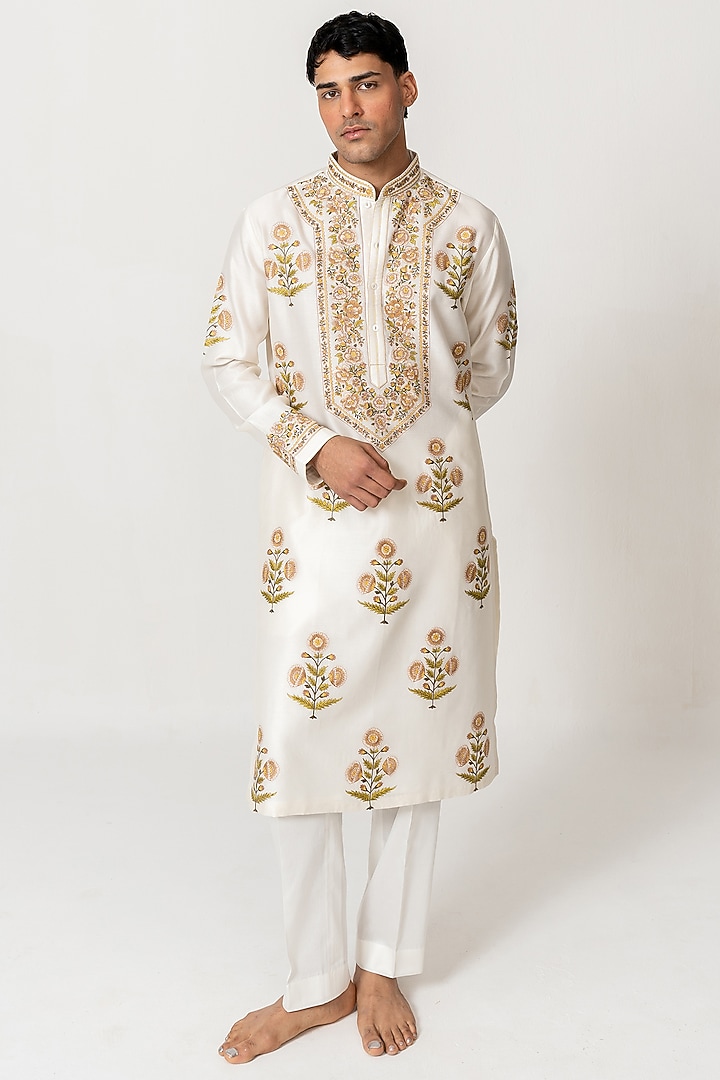 Ivory Chanderi Handloom Resham Embroidered Kurta Set by Wabi Sabi Men at Pernia's Pop Up Shop