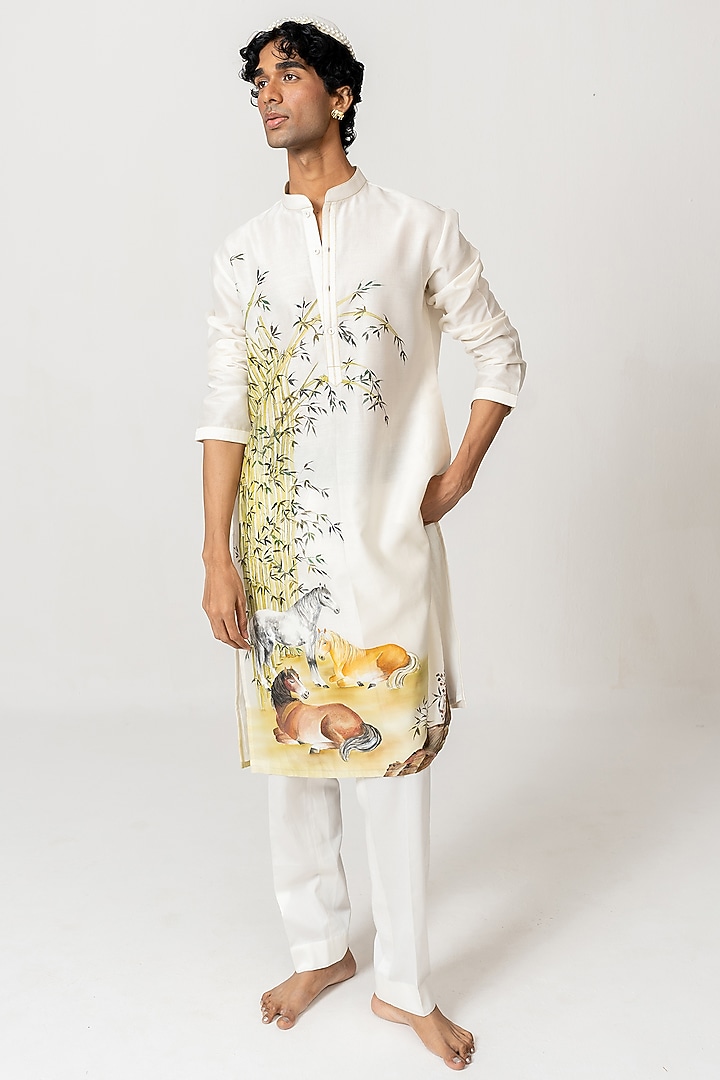 Ivory Chanderi Handloom Hand Painted Kurta Set by Wabi Sabi Men at Pernia's Pop Up Shop