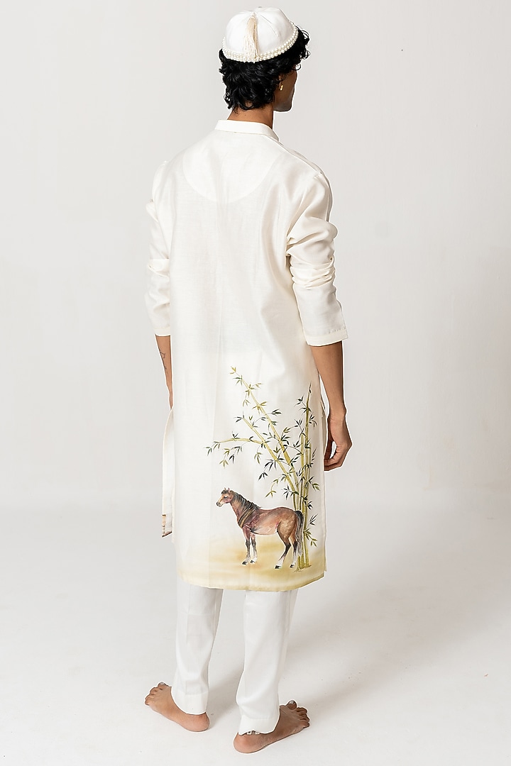 Ivory Chanderi Handloom Hand Painted Kurta Set by Wabi Sabi Men at Pernia's Pop Up Shop