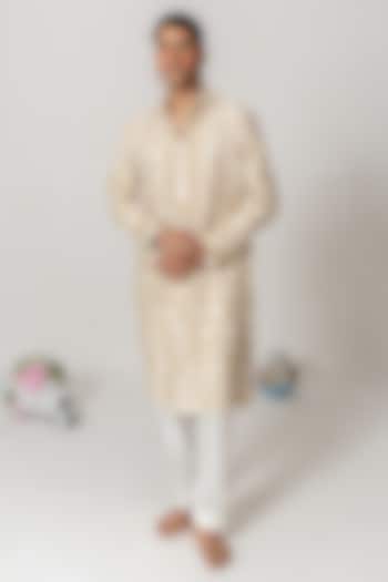Ivory Chanderi Handloom Zari & Sequin Embroidered Kurta Set by Wabi Sabi Men at Pernia's Pop Up Shop