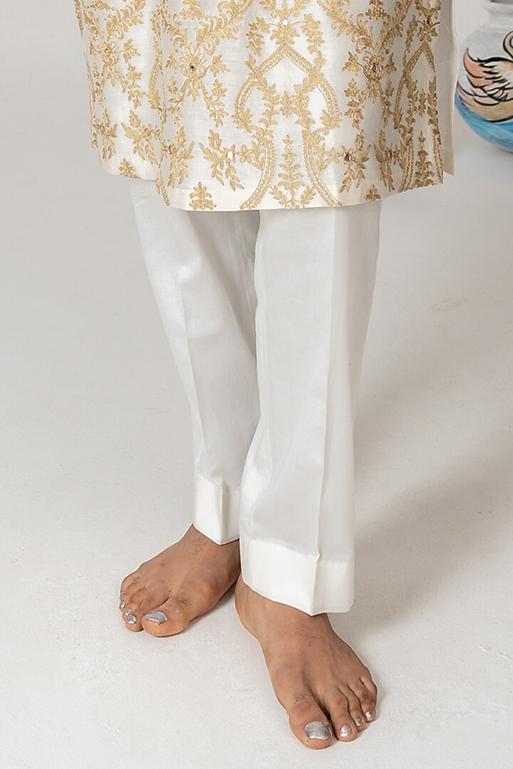 Ivory Chanderi Handloom Zari & Sequin Embroidered Kurta Set by Wabi Sabi Men at Pernia's Pop Up Shop