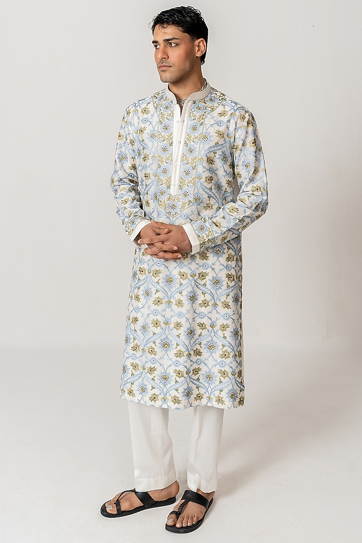 Ivory Chanderi Handloom Aari Embroidered Kurta Set by Wabi Sabi Men at Pernia's Pop Up Shop