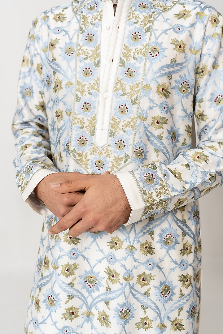 Ivory Chanderi Handloom Aari Embroidered Kurta Set by Wabi Sabi Men at Pernia's Pop Up Shop