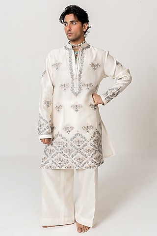 Ivory Chanderi Handloom Resham Embroidered Kurta Set by Wabi Sabi Men