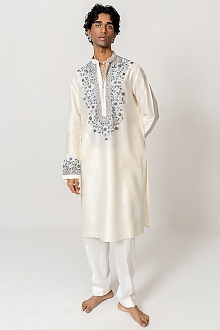 Ivory Chanderi Handloom Resham Embroidered Kurta Set by Wabi Sabi Men
