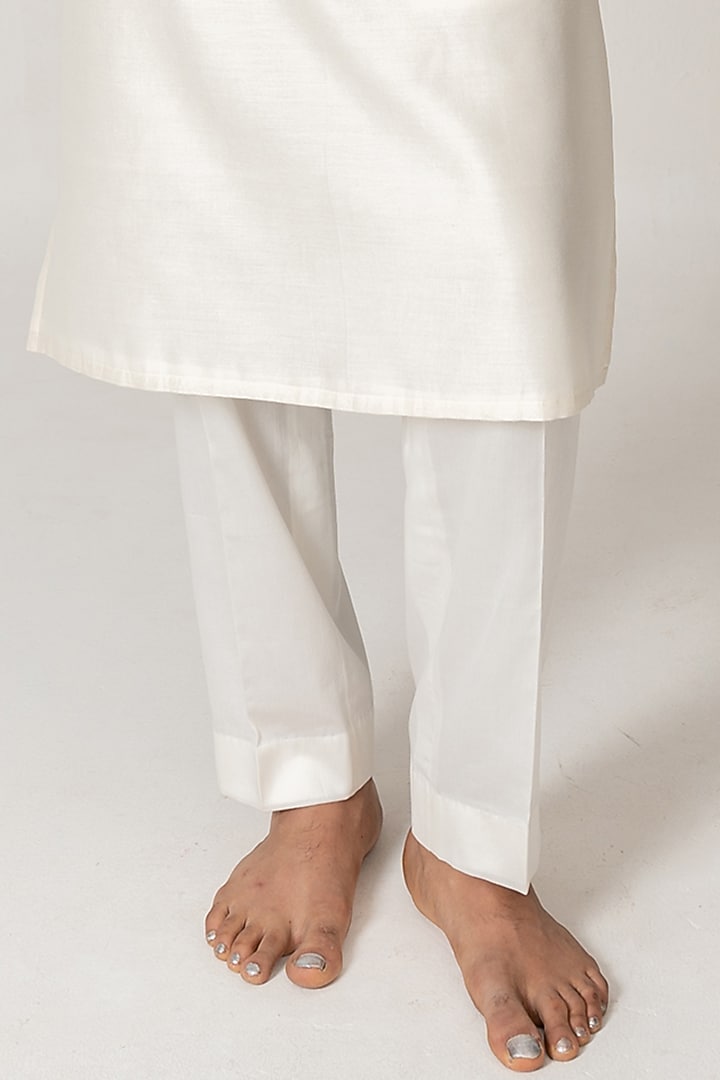Soft Mint Chanderi Handloom Marodi Embroidered Bundi Jacket Set by Wabi Sabi Men at Pernia's Pop Up Shop