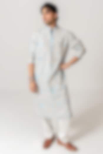 Powder Blue Chanderi Aari Embroidered Handloom Kurta Set by Wabi Sabi Men at Pernia's Pop Up Shop